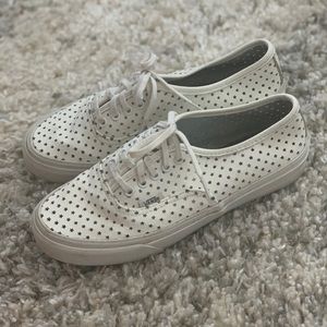 White Star Vans